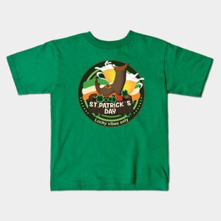 St. Patrick´s day lucky vibes only Kids T-Shirt